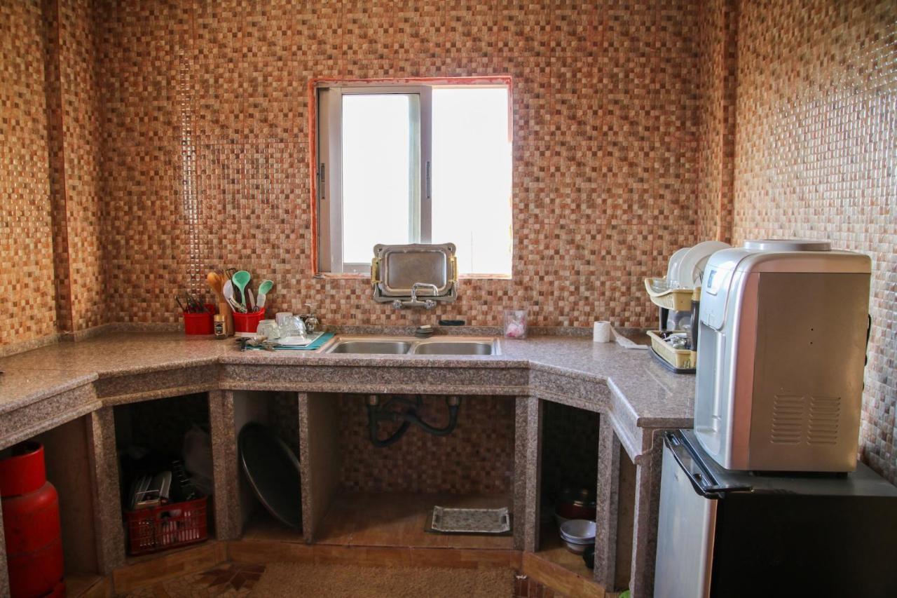 Bed and Breakfast Petra Family House Экстерьер фото