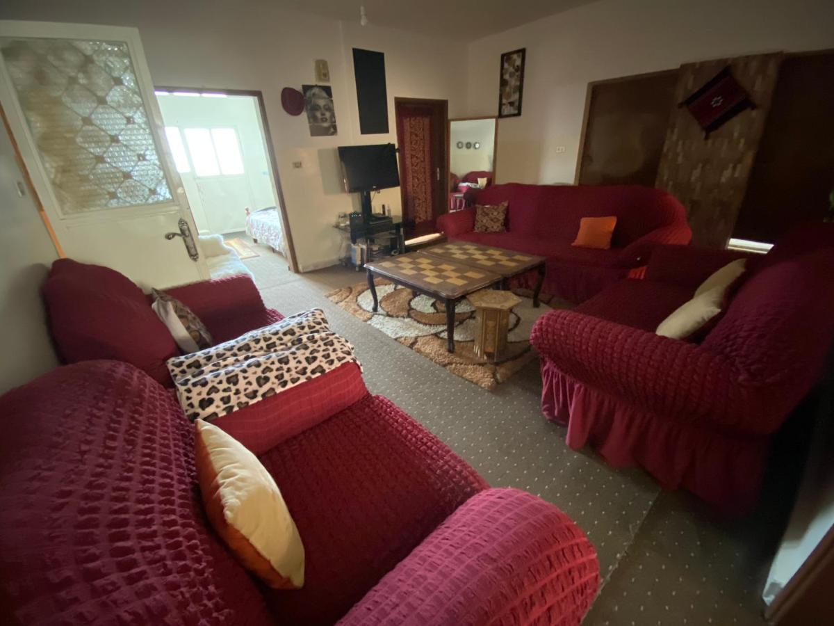 Bed and Breakfast Petra Family House Экстерьер фото