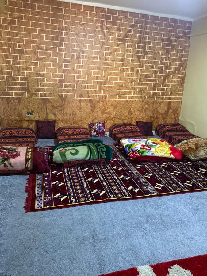 Bed and Breakfast Petra Family House Экстерьер фото
